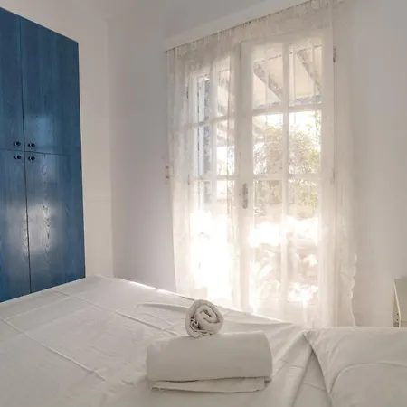 Holiday home Paty's Sun Side House *