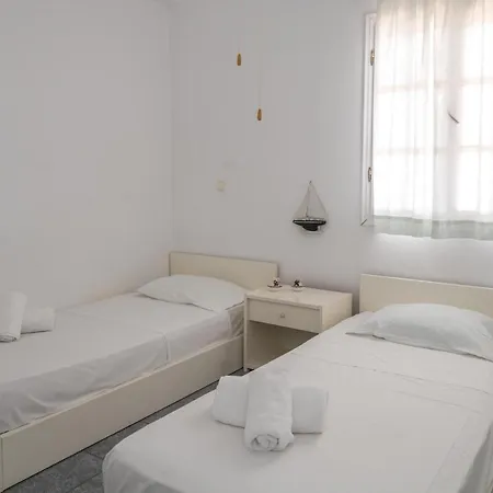 Holiday home Paty's Sun Side House *